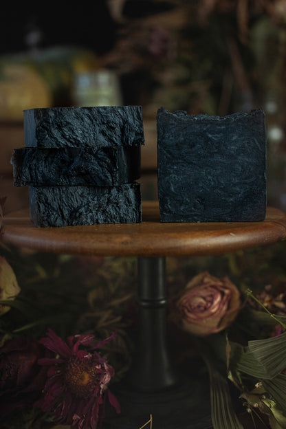 Savon au charcon actif: Obscura
