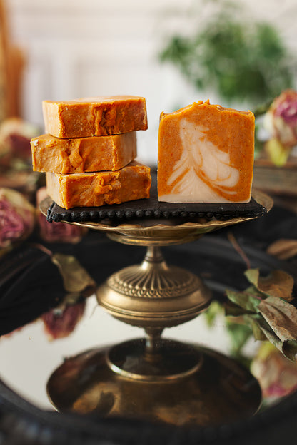 Savon artisanal: Flamme d'Or