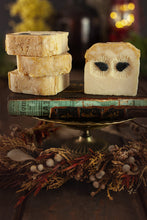 Load image into Gallery viewer, La Gardienne: Handmade soap
