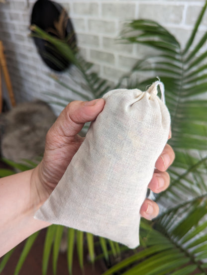 Reusable cotton bag.