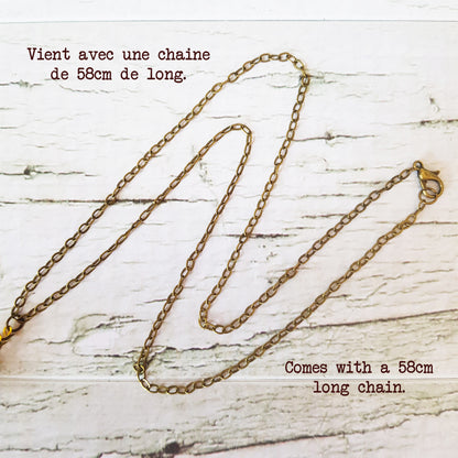 Pendentif: Épée de cristaux