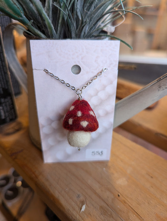 Long mushroom necklace /CCLJ