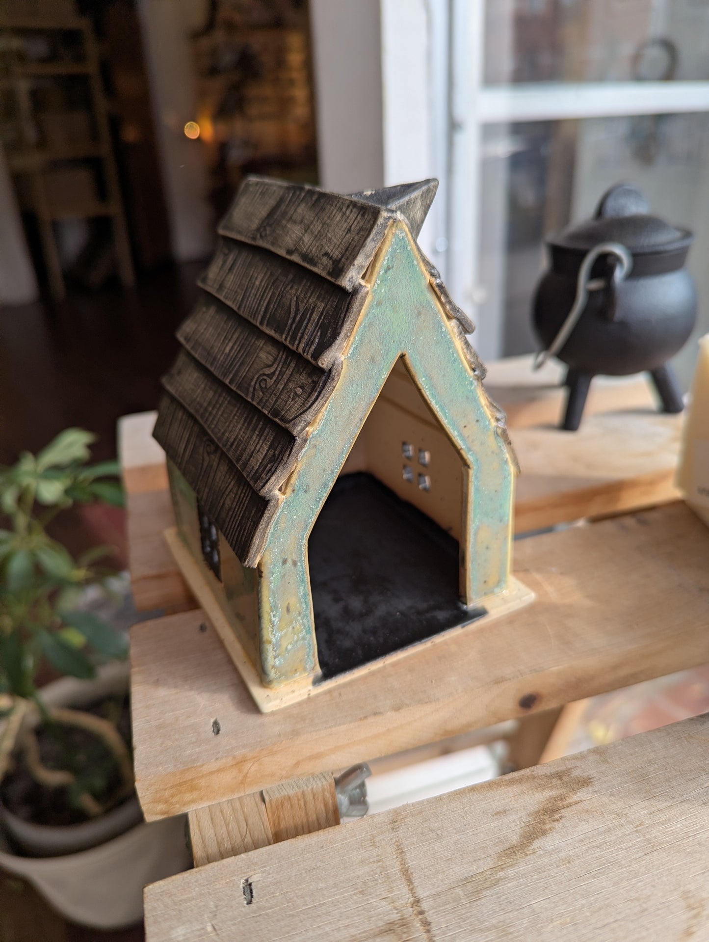 Maisonnette - Witch- décorative en grès