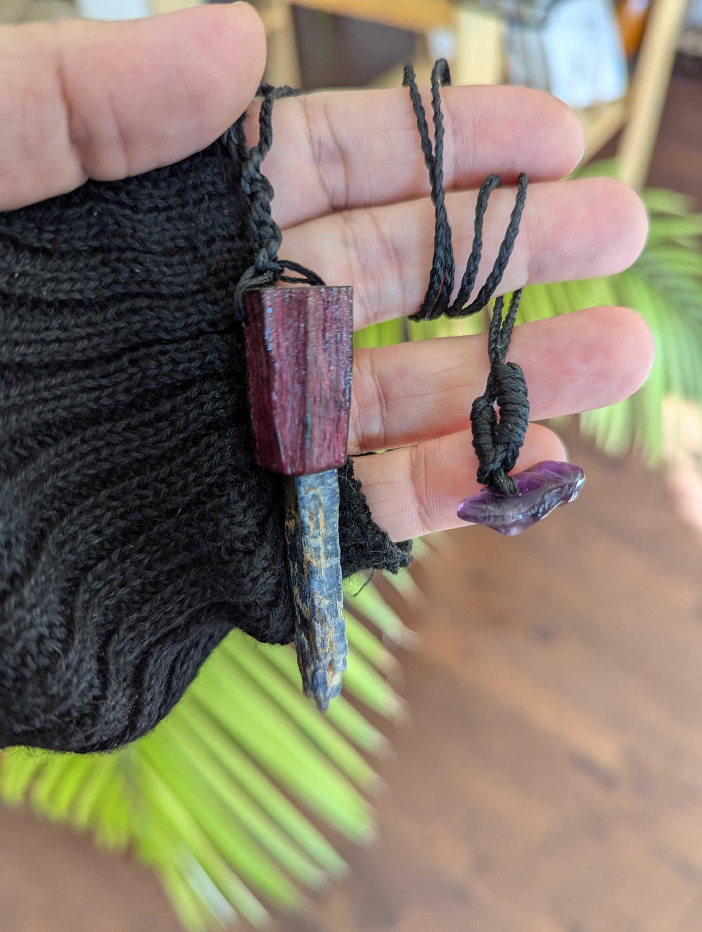 Collier: Bois et Pierre