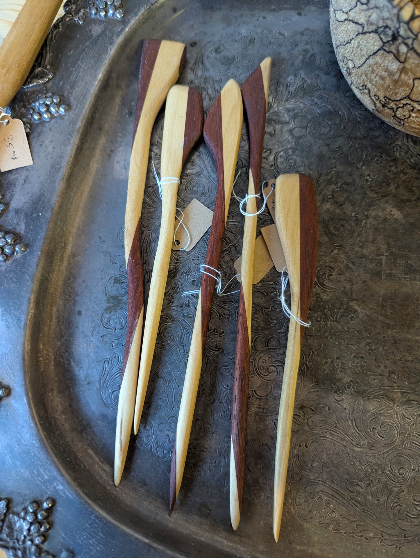 Pin à cheveux: Bois